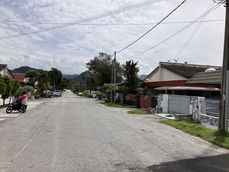 Semi-Detached House for Sale in Ipoh (Perak) - Nicholas Poh - Exterior - PropertyGuru.com.my