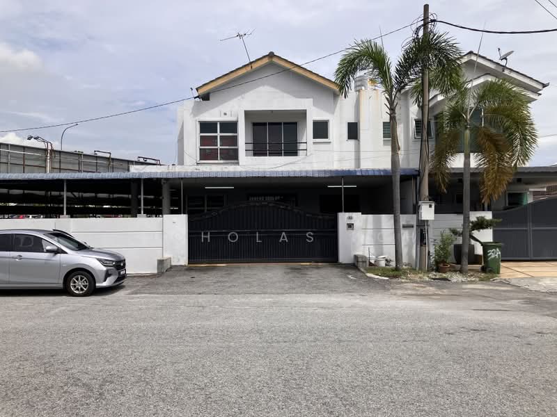 Semi-Detached House for Sale in Ipoh (Perak) - Nicholas Poh - Exterior - PropertyGuru.com.my