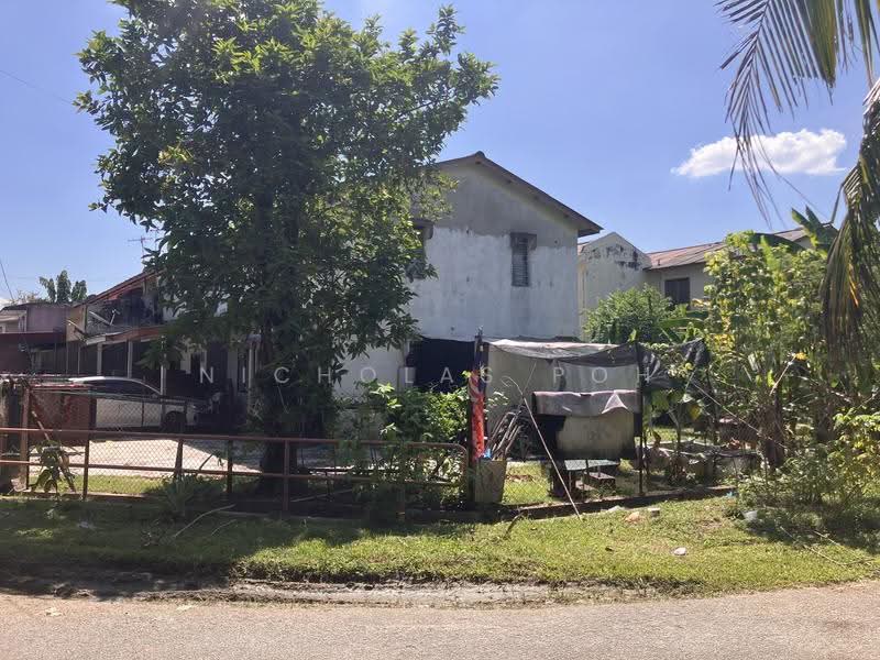 Rumah Teres 2-Tingkat untuk Dijual di Taman Sri Rokam (Ipoh) - Nicholas Poh - Exterior - PropertyGuru.com.my