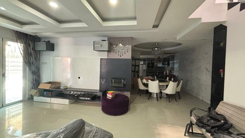 Rumah Kluster untuk Dijual di Rawang (Selangor) - Alvin Ng - Living Room - PropertyGuru.com.my