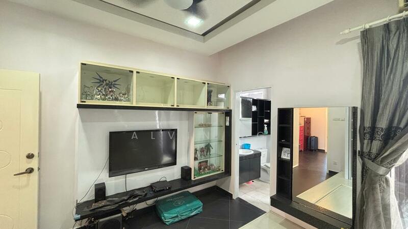 Rumah Kluster untuk Dijual di Rawang (Selangor) - Alvin Ng - Living Room - PropertyGuru.com.my
