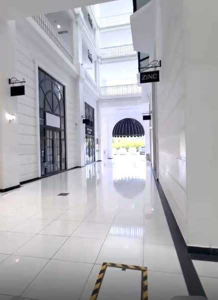 Retail Space for Rent in Iskandar Puteri (Nusajaya) (Johor) - Elayne Low - Corridor - PropertyGuru.com.my