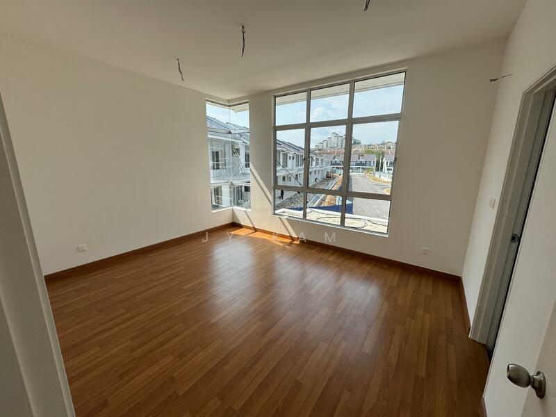 Untuk Dijual - Taman Bunga Raya