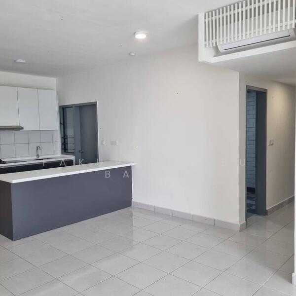 Condominium for Rent at E'Island Lake Haven - Fakurazy Abu Bakar - Kitchen - PropertyGuru.com.my