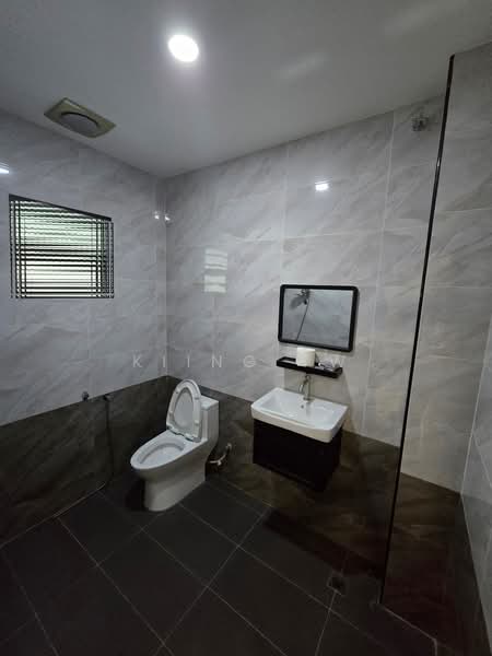 2-storey Terraced House for Sale in Kepong (Kuala Lumpur) - Kiing TW - Bathroom - PropertyGuru.com.my