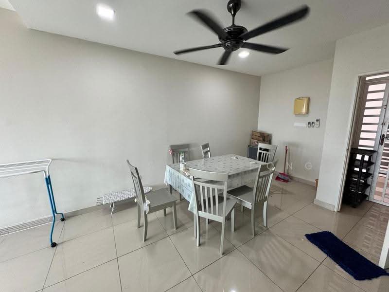 Kondominium untuk Disewa di Kenanga Residence - Chin Siang Fong - Dining Room - PropertyGuru.com.my