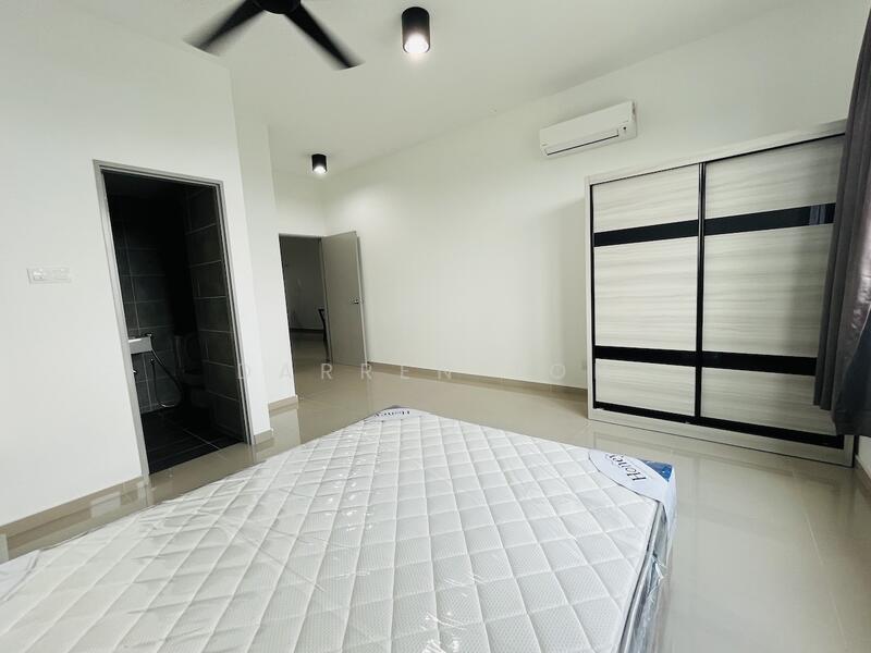 Service Residence for Rent at Serviced Residence @ The Louvre @ Country Heights - Darren Toh - Bedroom - PropertyGuru.com.my