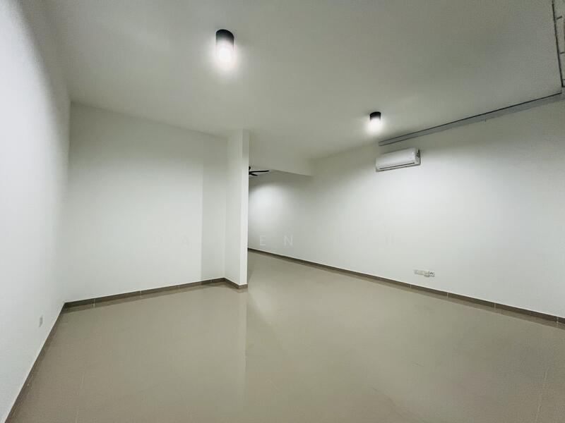 Service Residence for Rent at Serviced Residence @ The Louvre @ Country Heights - Darren Toh - Interior - PropertyGuru.com.my