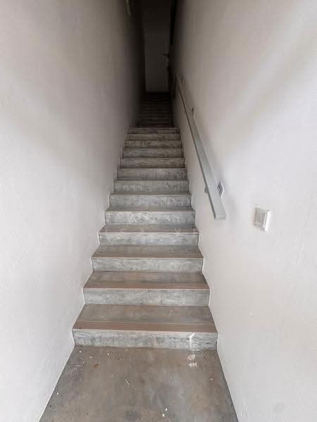 Shop / Office untuk Disewa di Seremban (Negeri Sembilan) - Lisa Yeo - Corridor - PropertyGuru.com.my