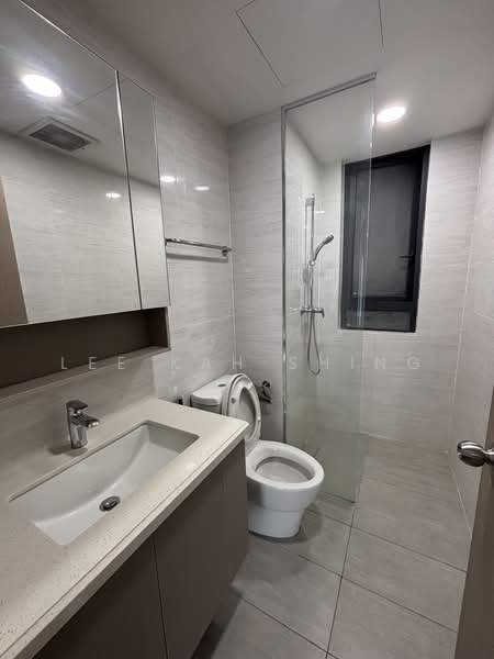 Servis Apartment untuk Disewa di Baron Residence @ Lake City - Lee Kah Shing - Bathroom - PropertyGuru.com.my