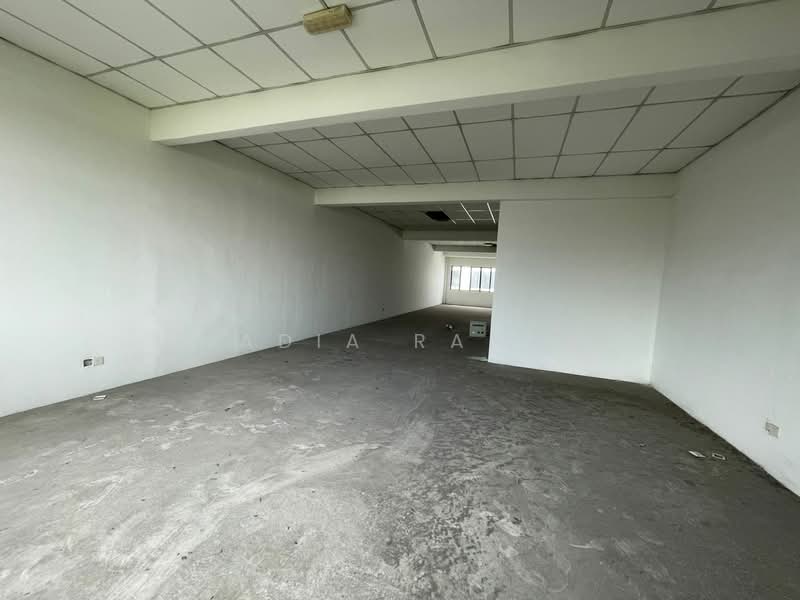 Shop / Office for Sale in Bandar Baru Sungai Buloh (Sungai Buloh) - Nadia Rahim - Interior - PropertyGuru.com.my