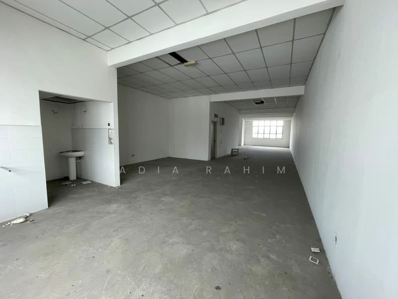 Shop / Office for Sale in Bandar Baru Sungai Buloh (Sungai Buloh) - Nadia Rahim - Interior - PropertyGuru.com.my