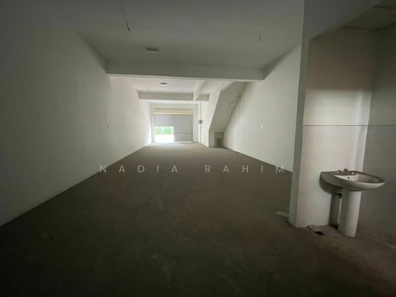 Shop / Office for Sale in Bandar Baru Sungai Buloh (Sungai Buloh) - Nadia Rahim - Interior - PropertyGuru.com.my