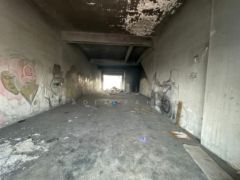 Shop / Office for Sale in Bandar Baru Sungai Buloh (Sungai Buloh) - Nadia Rahim - Interior - PropertyGuru.com.my