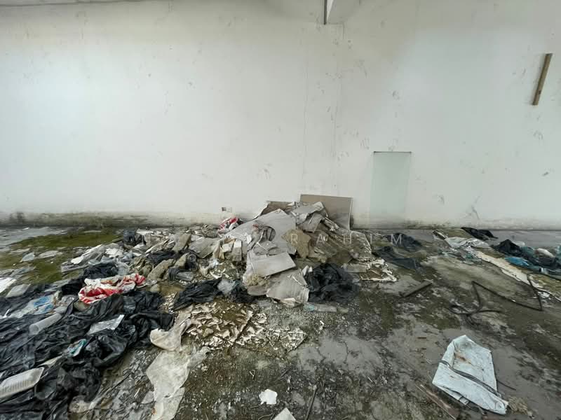 Shop / Office for Sale in Bandar Baru Sungai Buloh (Sungai Buloh) - Nadia Rahim - Interior - PropertyGuru.com.my