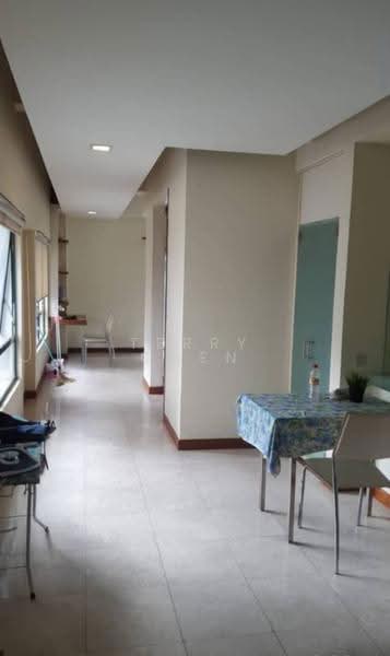 Condominium for Sale at 10 Semantan Suites - Terry Chen - Corridor - PropertyGuru.com.my