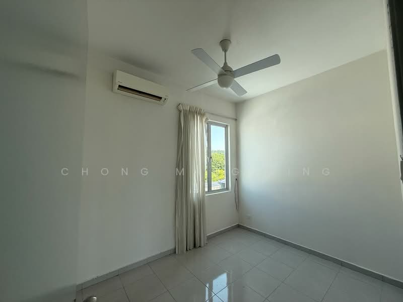 3-storey Terraced House for Sale in Seremban (Negeri Sembilan) - Chong Ming Ming - Bedroom - PropertyGuru.com.my