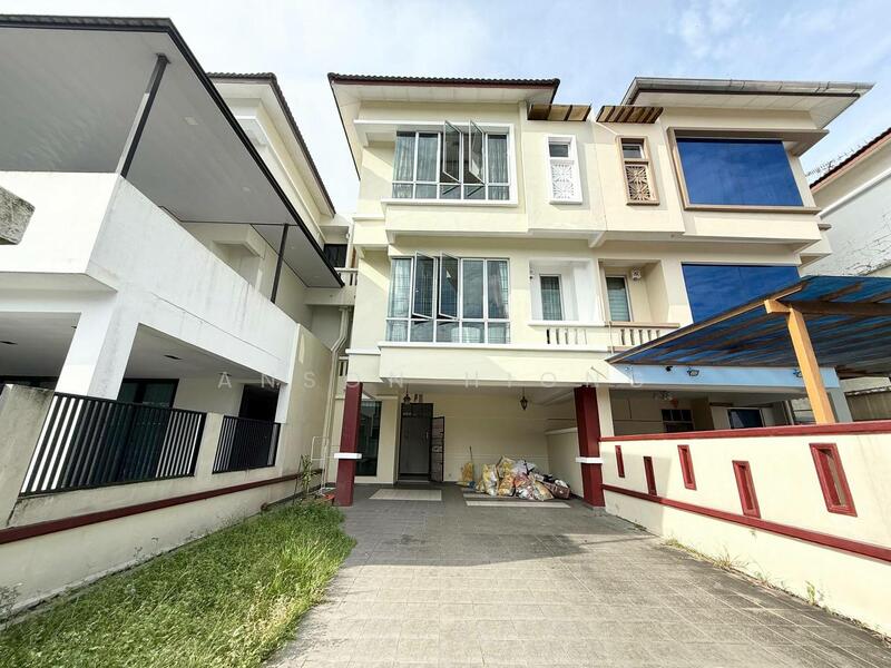 For Sale - Taman Impian Emas