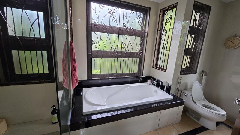 For Sale - 3 Storey Bungalow @ Bukit Gasing, Seksyen 5 Petaling Jaya