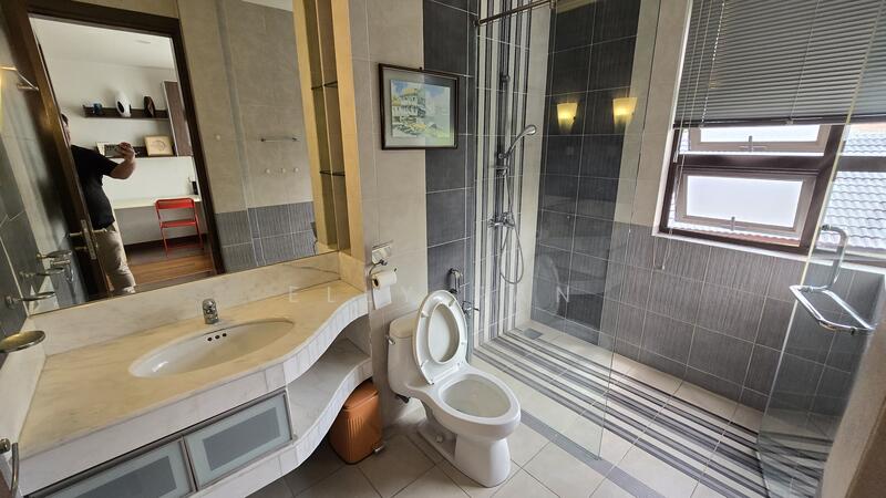 For Sale - 3 Storey Bungalow @ Bukit Gasing, Seksyen 5 Petaling Jaya