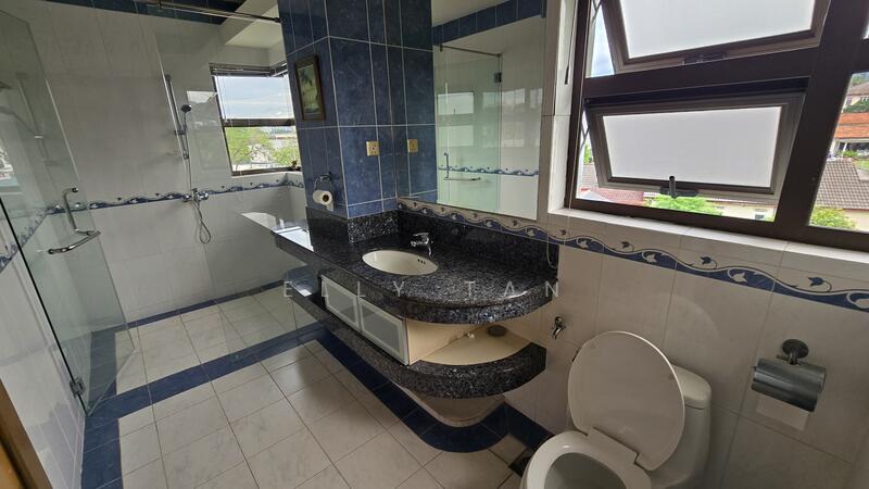 For Sale - 3 Storey Bungalow @ Bukit Gasing, Seksyen 5 Petaling Jaya