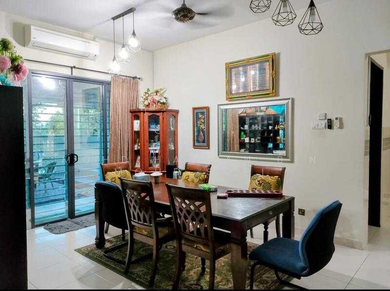 2-storey Terraced House for Sale in Shah Alam (Selangor) - Mohd Hazlan bin Mohd Sopi - Dining Room - PropertyGuru.com.my