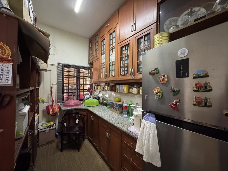 Rumah Banglo untuk Dijual di Sunway Damansara (Kota Damansara) - Evonne Yen - Kitchen - PropertyGuru.com.my