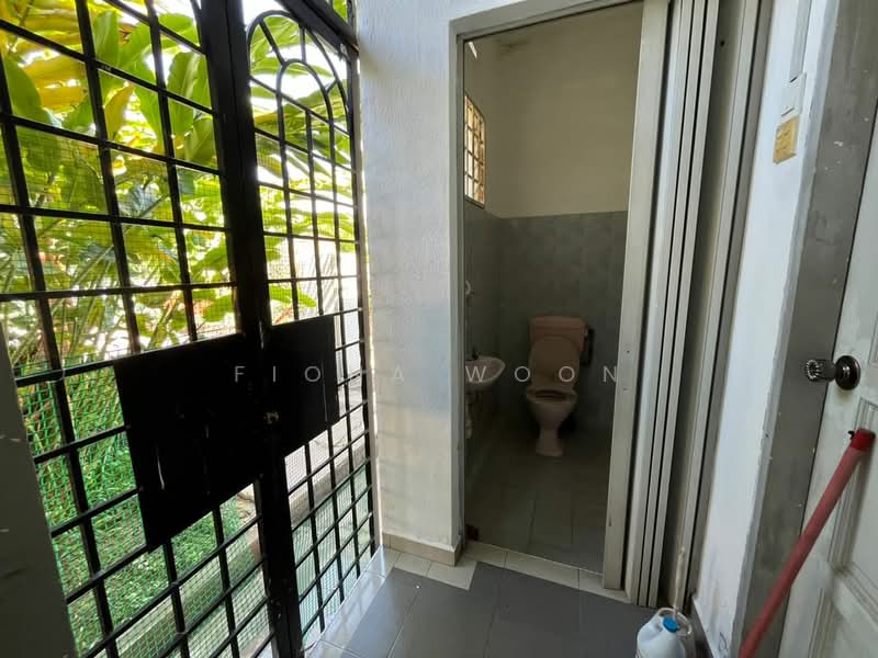 Rumah Banglo untuk Dijual di Bukit Baru (Melaka) - Fiona Woon - Bathroom - PropertyGuru.com.my