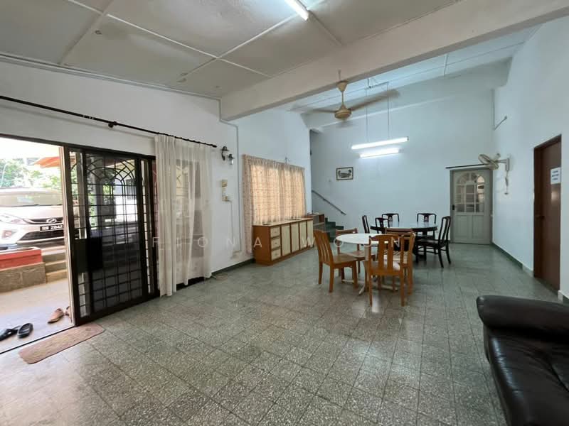 Rumah Banglo untuk Dijual di Bukit Baru (Melaka) - Fiona Woon - Living Room - PropertyGuru.com.my
