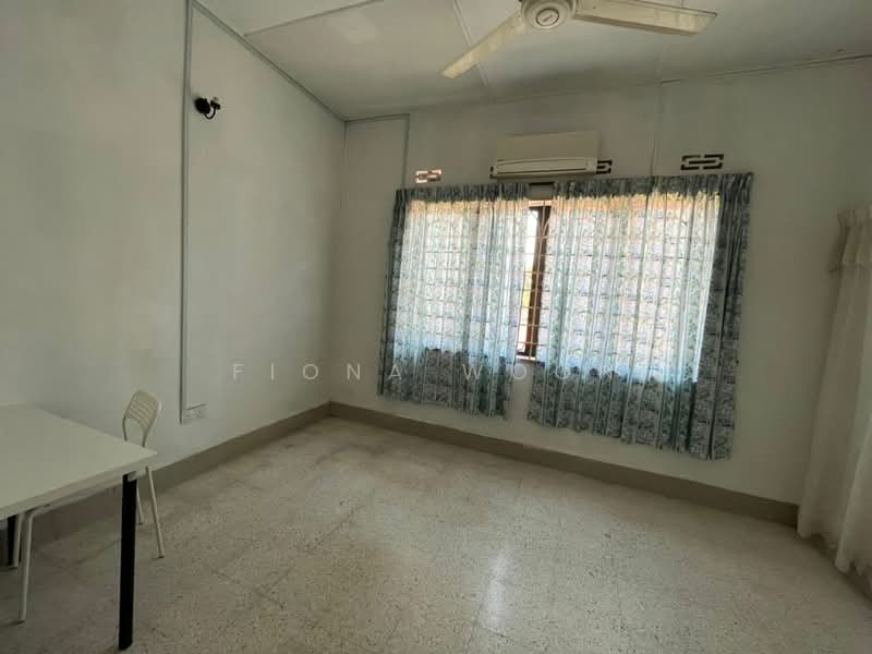 Rumah Banglo untuk Dijual di Bukit Baru (Melaka) - Fiona Woon - Bedroom - PropertyGuru.com.my