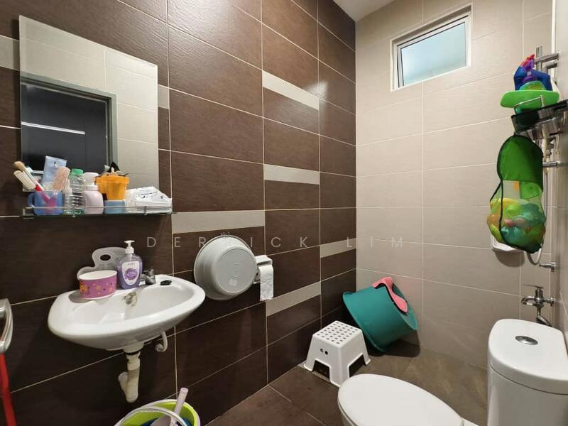 For Sale - Taman Ehsan Jaya