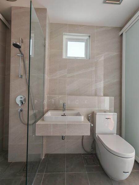 Condominium for Sale at Codrington Residence - Patrick . - Bathroom - PropertyGuru.com.my