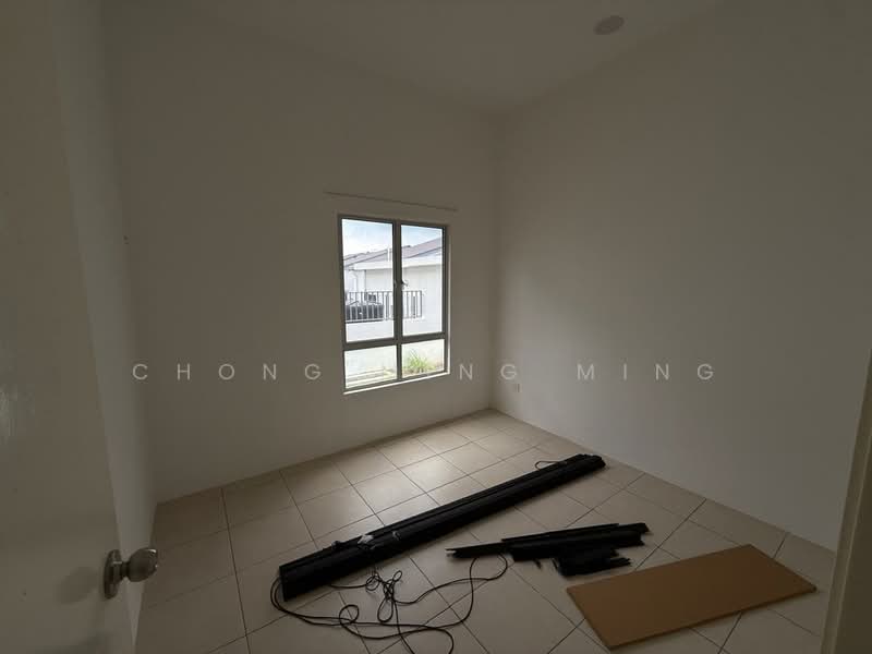 Semi-Detached House for Sale in Seremban (Negeri Sembilan) - Chong Ming Ming - Bedroom - PropertyGuru.com.my