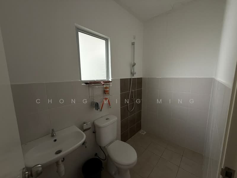 Semi-Detached House for Sale in Seremban (Negeri Sembilan) - Chong Ming Ming - Bathroom - PropertyGuru.com.my
