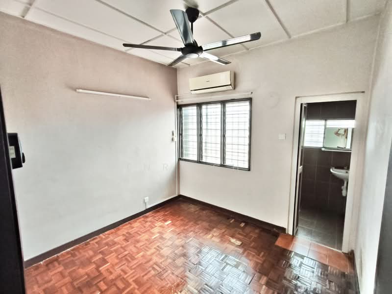 Rumah Teres untuk Dijual di Taman Mutiara Barat (Cheras) - Henry Chia - PropertyGuru.com.my