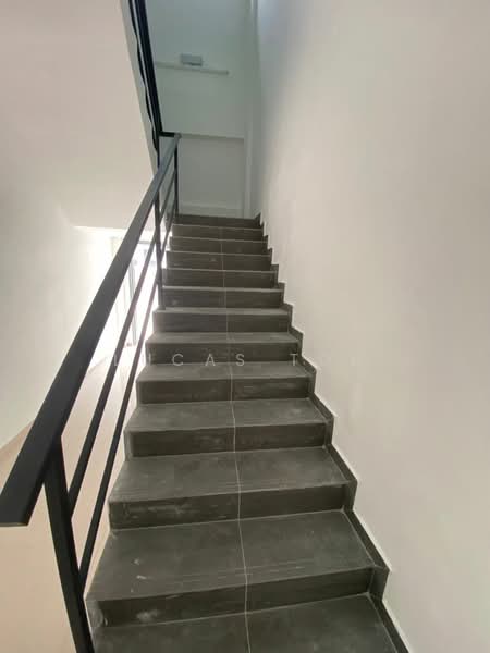 Kilang untuk Disewa di Batu 17 Rawang (Rawang) - Lucas Toh - Corridor - PropertyGuru.com.my