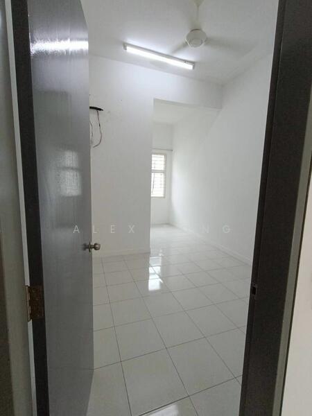 2-storey Terraced House for Rent in Bandar Rimbayu (Telok Panglima Garang) - Alex Tong - Interior - PropertyGuru.com.my
