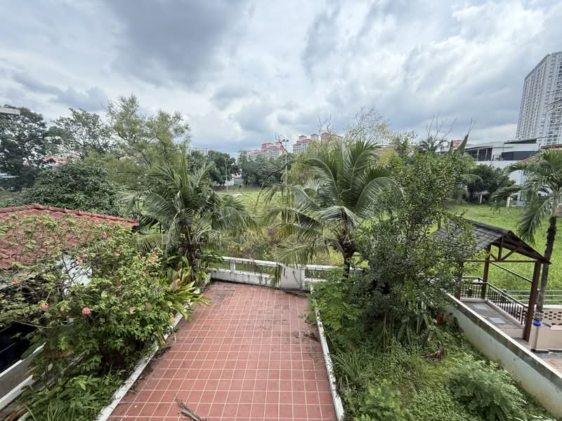 Rumah Banglo untuk Dijual di Bukit Jalil (Kuala Lumpur) - Edwin Chang - Balcony - PropertyGuru.com.my