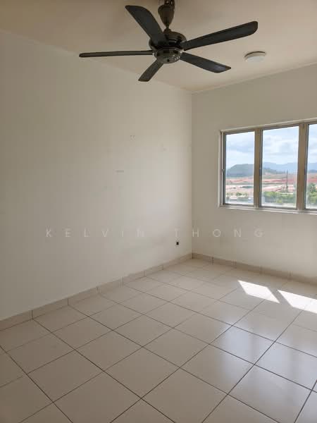 Pangsapuri untuk Dijual di Karisma @ Eco Majestic - Kelvin Thong - Bedroom - PropertyGuru.com.my