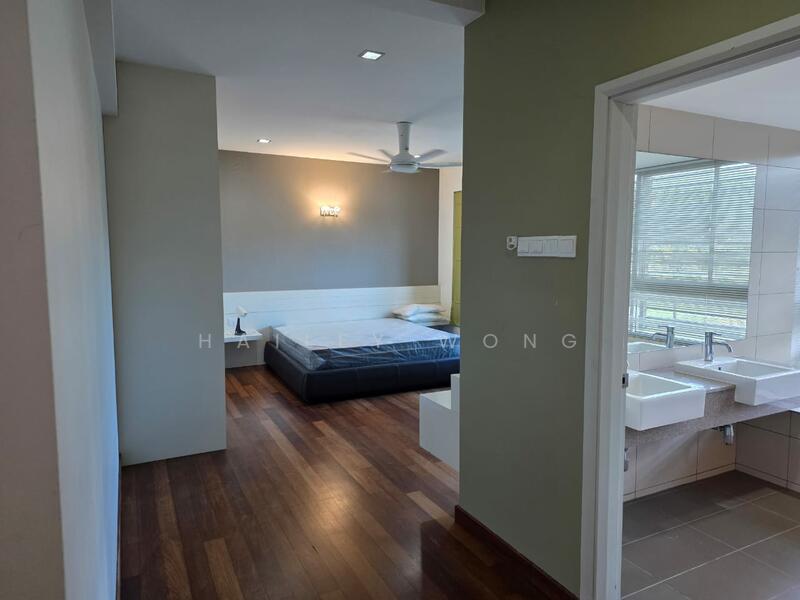 Platino Condominium untuk Untuk Disewa - RM 3,780 /bulan, Feb 2026 - Bedroom - PropertyGuru.com.my
