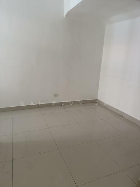 3-storey Terraced House for Sale in Shah Alam (Selangor) - Wai Peun Gan - Interior - PropertyGuru.com.my