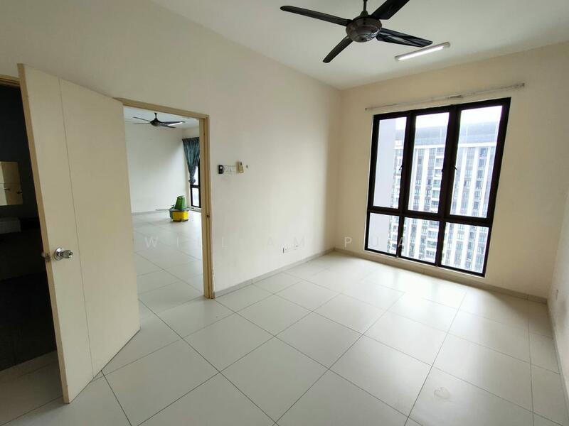 Kondominium untuk Dijual di Serin Residency - William Pua - Living Room - PropertyGuru.com.my