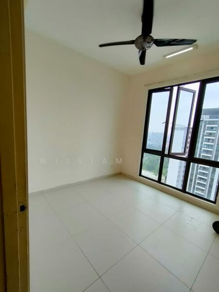 Kondominium untuk Dijual di Serin Residency - William Pua - Bedroom - PropertyGuru.com.my