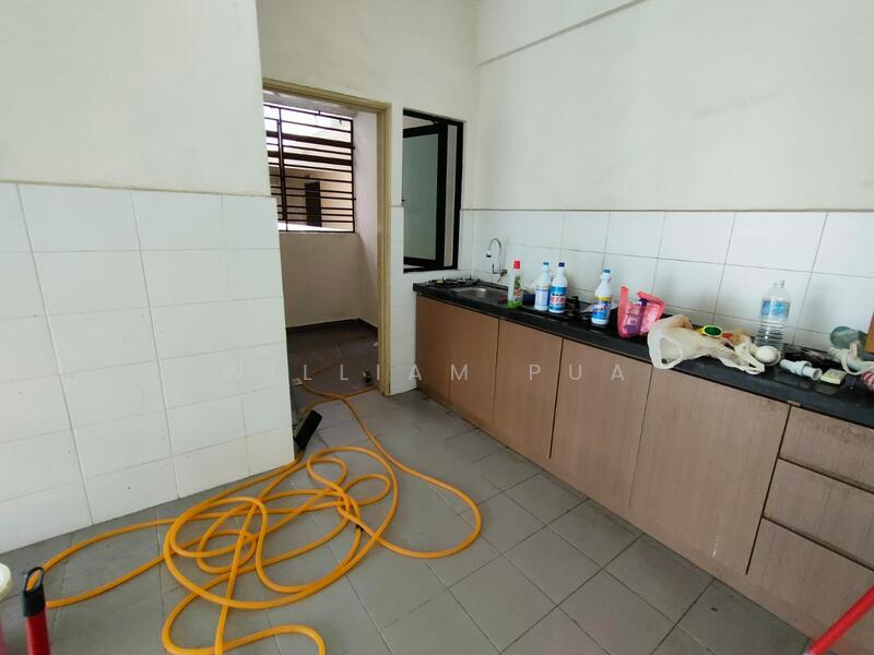 Kondominium untuk Dijual di Serin Residency - William Pua - Kitchen - PropertyGuru.com.my