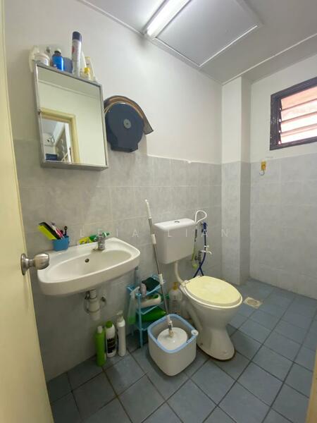 2-storey Terraced House for Sale in Jenjarom (Selangor) - Leia Lian - Bathroom - PropertyGuru.com.my