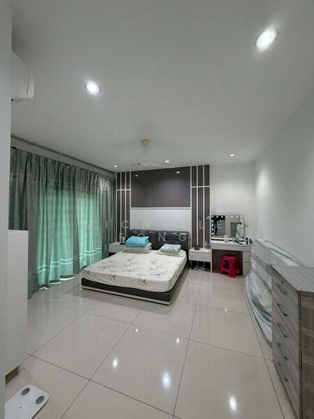 Cluster House for Sale in Taman Kempas Indah (Tebrau) - Michelle Fong - Bedroom - PropertyGuru.com.my