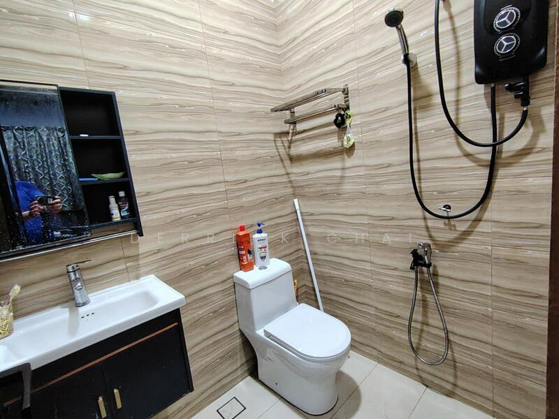 For Sale - TAMAN KEMPAS INDAH