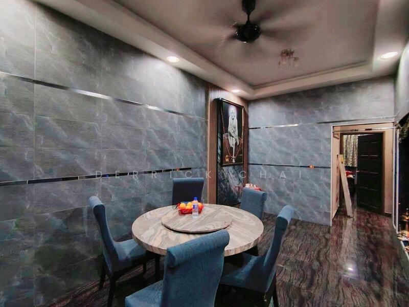 For Sale - TAMAN KEMPAS INDAH