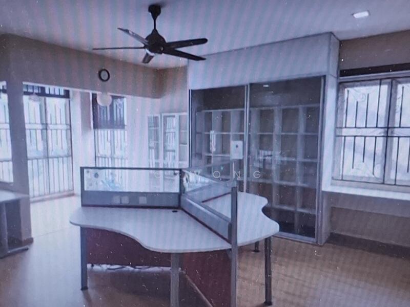 Bungalow House untuk Dijual di Taman Yarl (Jalan Klang Lama (Old Klang Road)) - FC Wong - Office - PropertyGuru.com.my