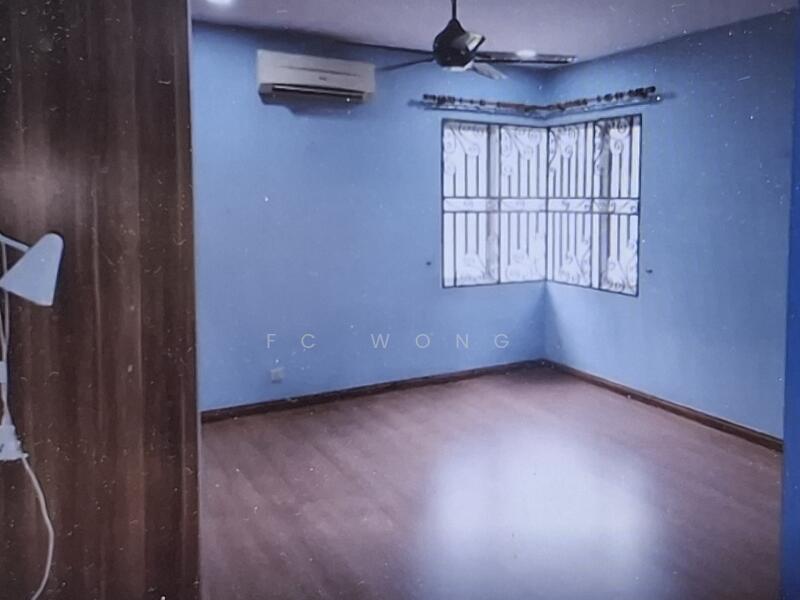 Bungalow House untuk Dijual di Taman Yarl (Jalan Klang Lama (Old Klang Road)) - FC Wong - Bedroom - PropertyGuru.com.my